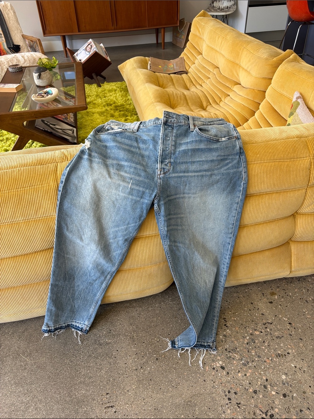 Hudson Jeans Light Blue Boyfriend Jeans with Raw Hem